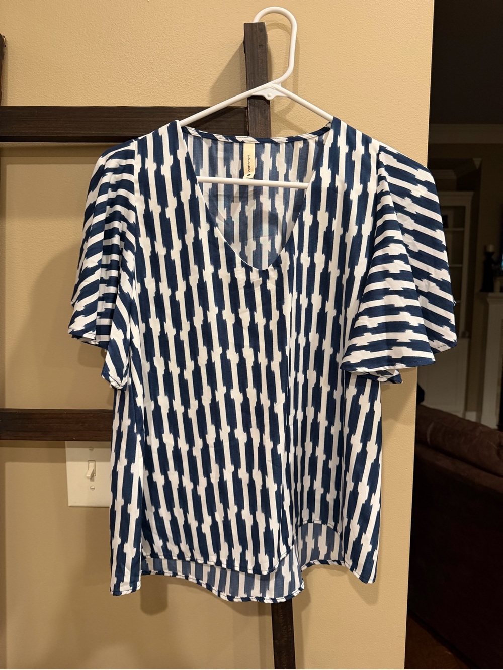 Tyche Navy and White Geometric V-Neck Flutter Sleeve Blouse